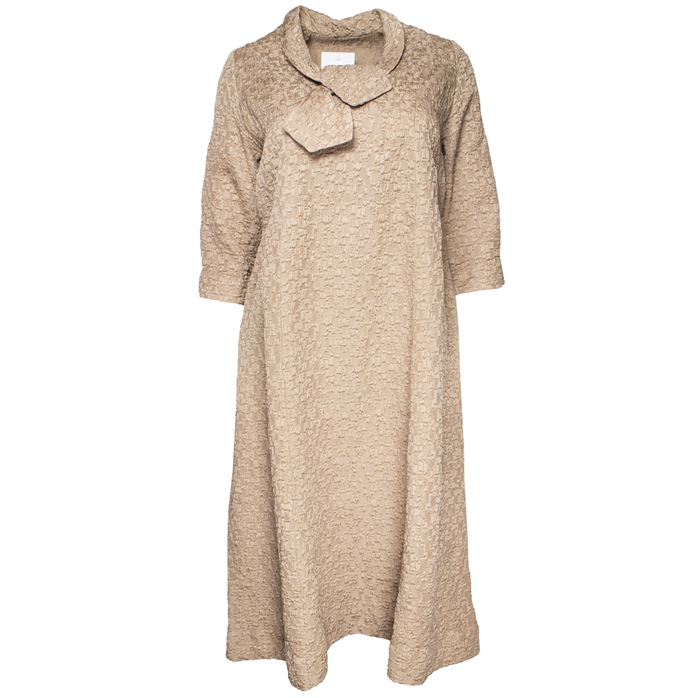 Uniikki vaaleanruskea mekko 60-luvulta – L