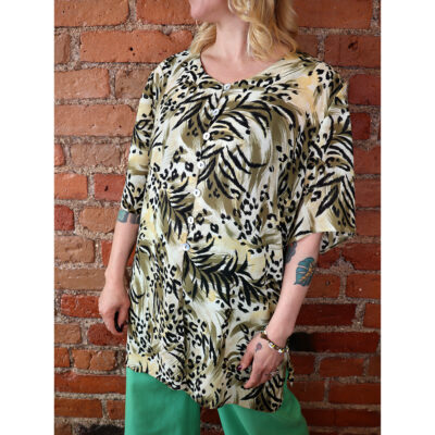 eläinkuosinen pusero