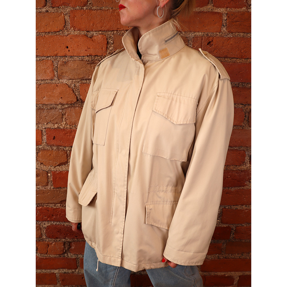 vintage maihinnousutakki