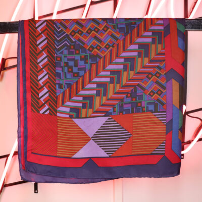 marja kurki silkkihuivi