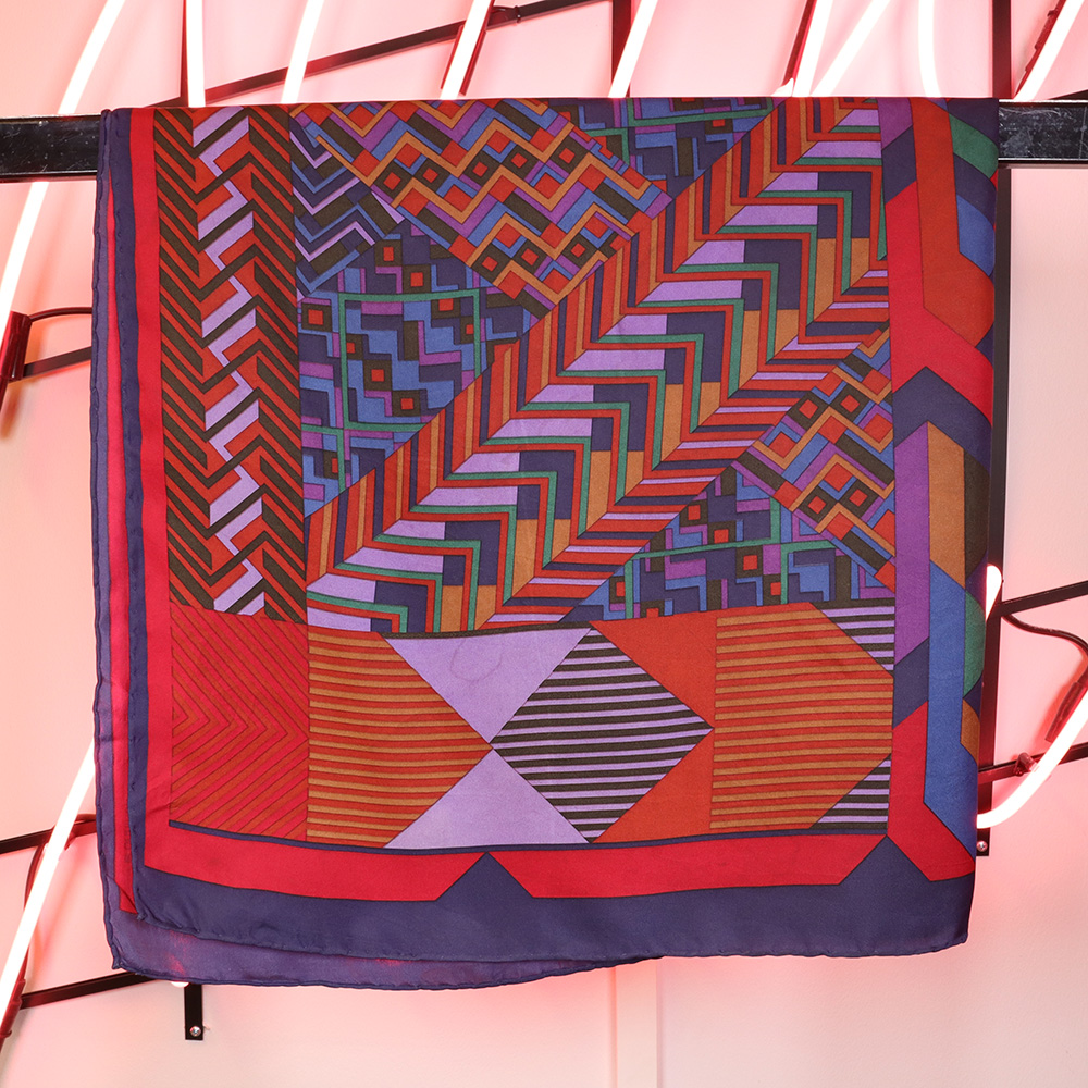 marja kurki silkkihuivi