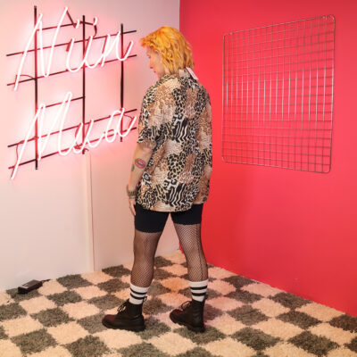 pantterikuosinen paita