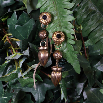 riippuvat klipsikorvakorut