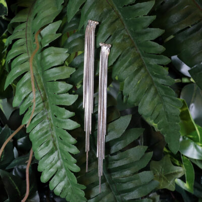 riippuvat klipsikorvakorut